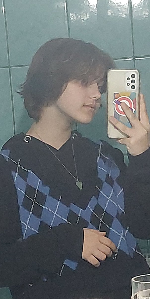 hellopeople04's tweet image. #QUACKTWTSELFIEDAY
   -rts are so cool &amp;lt;3