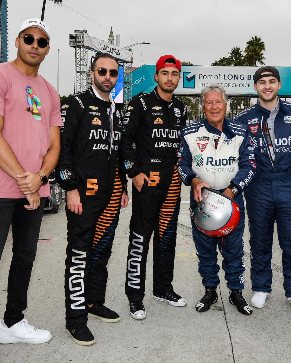 📸 | Darren Barnet publico estas fotos en su Instagram donde aparece Cody

'Mario Andretti drove me around in an @/indycar yesterday and my adrenaline is still pumping. Thank you so much @/indycar and @/gplongbeach for such an awesome day!'

© darrenbarnet