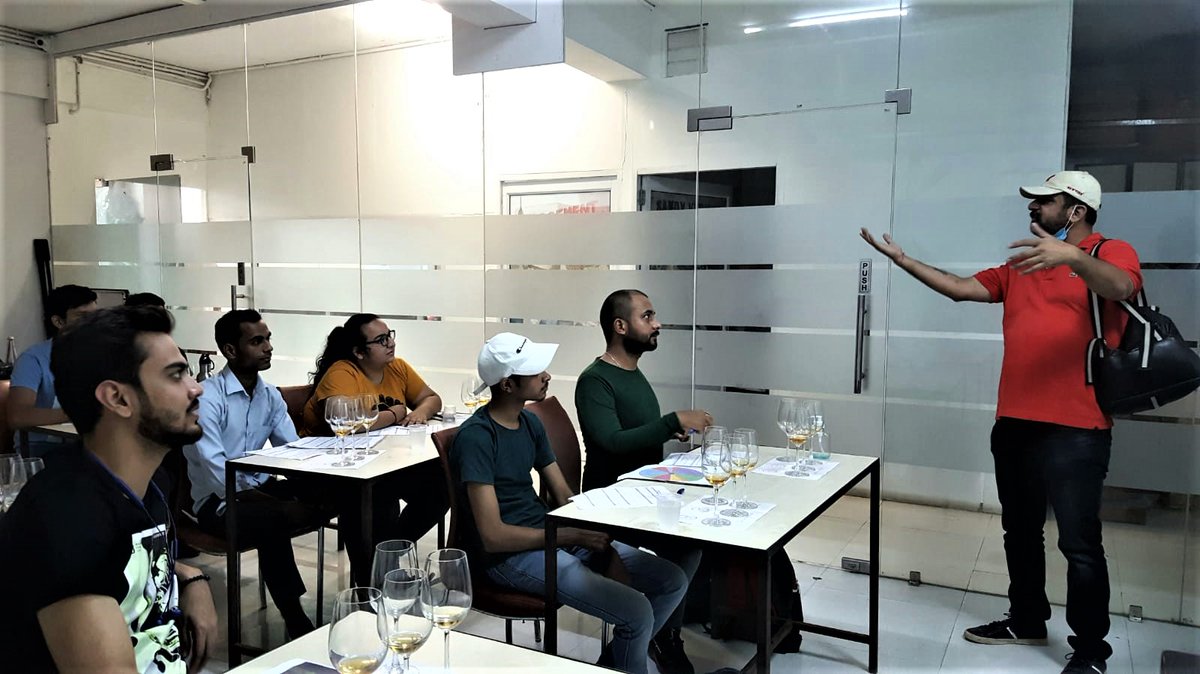 Cheers_by_Sandy's tweet photo. @barwizard_ When the stalwarts of Bartending like Sandeep Verma, Niren Tiwari, Sanchayan Jana come together for a power-packed interactive session sharing their life goals and opportunities with our IBOM students creating a powerful impact! https://t.co/6ZiAfchier