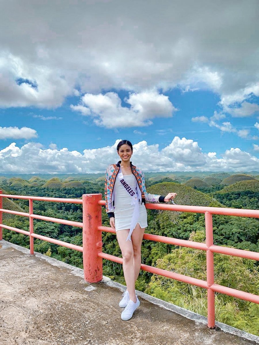 mirjhipolito's tweet photo. I can't help but be grateful to be in a place as lovely as Bohol. ❤🙏🏻

Here are some snapshots from yesterday's trip to Chocolate Hills and Loboc River!

#KoronahanSiMirjan 
#MirjUniverse
#MissUniversePhilippines 
#MissUniversePhilippines2021
#PhenomenalWoman
#InspireYou 
#Bohol https://t.co/oWtUdJh5Og