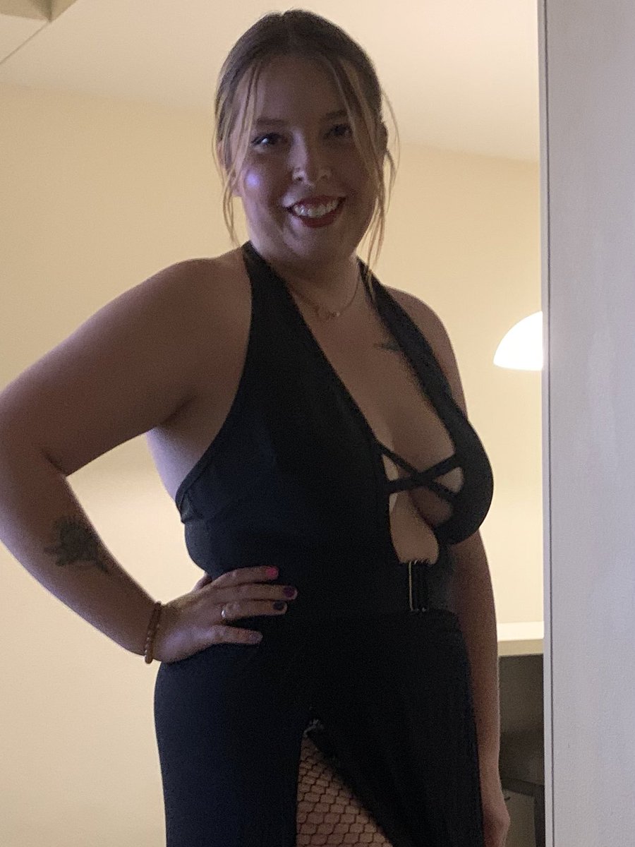 VixenE_StagA's tweet photo. @Jason64626852 #boobe #tits #hotwife https://t.co/zM78KPnHGP