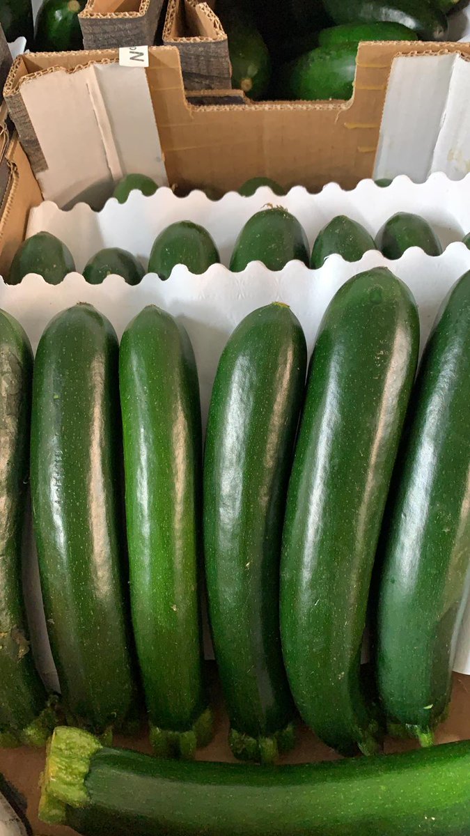 NaturaFirst's tweet photo. Padron Peppers🟢, Courgettes✅ and Cherry Vine 🍅just arrived 🚚with us! Give us a call 📞and place your order🗒️! #NicolasGarden #Cherrylicious #Chillicious https://t.co/346Xt7RdIX