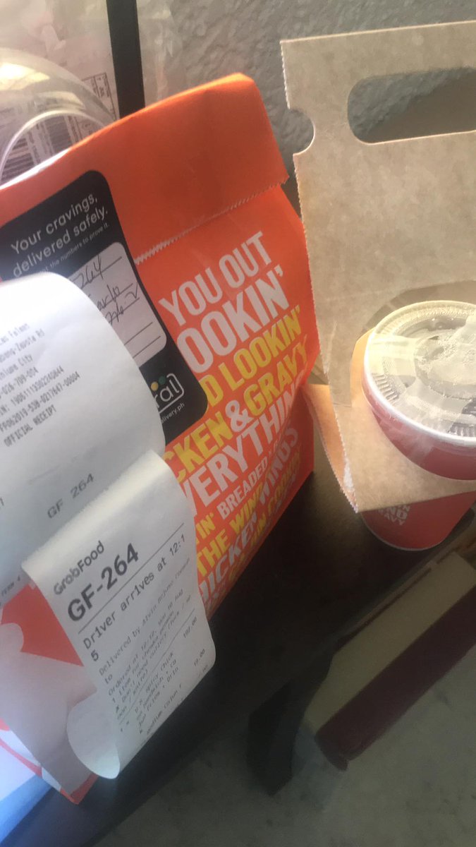 bought food for a friend <33
#EverydayKindness #LetsAllBeKind #KindnessMatters