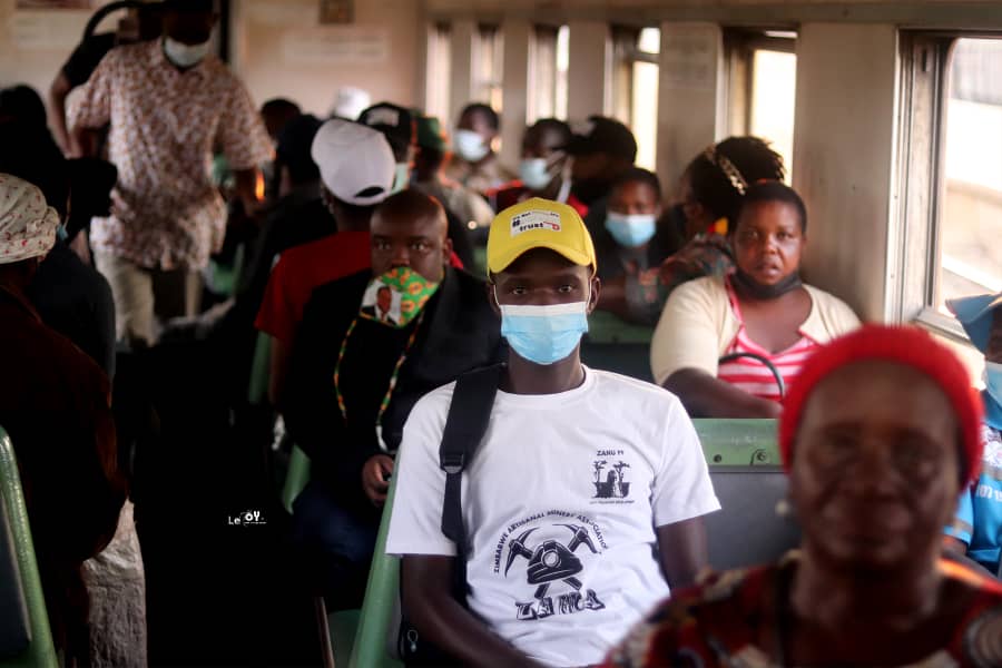Tendai Chirau (@tendaichirau) on Twitter photo The people's train is being boarded enmasse. More passenger trains will be introduced and also new ones. Brick upon brick! Maimunyanaeubi Mangwana #TrustED <a href="/nickmangwana/">Nick Mangwana</a> The people's train is being boarded enmasse. More passenger trains will be introduced and also new ones. Brick upon brick! Maimunyanaeubi Mangwana #TrustED <a href="/nickmangwana/">Nick Mangwana</a>