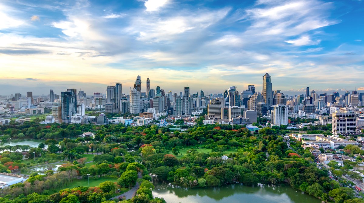 #BISInnovationHub and partner central banks demonstrated the potential of using digital currencies and #DLT for delivering real-time, cheaper and safer cross-border payments and settlements #payments #CBDC bis.org/publ/othp40.htm