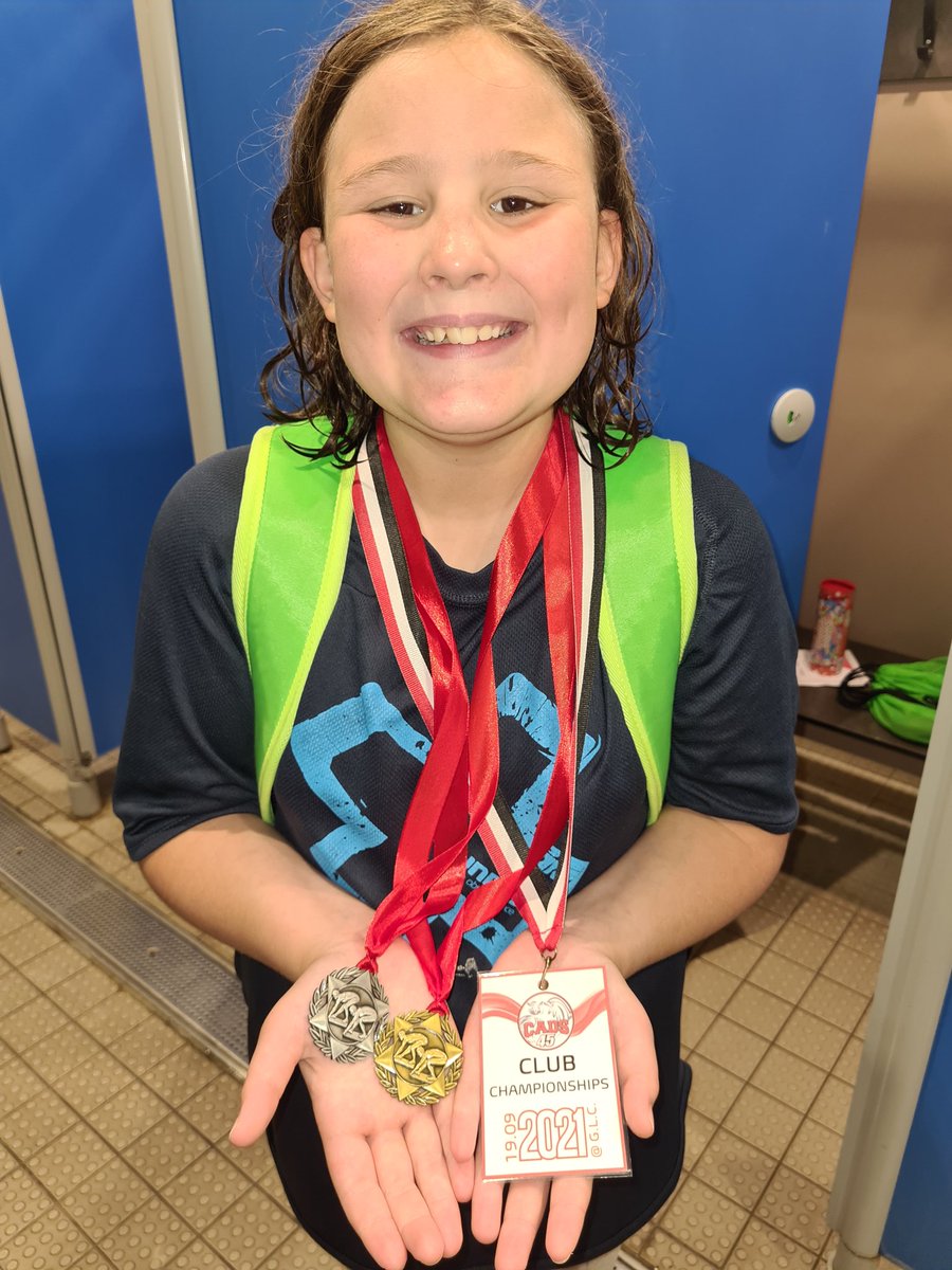 AmyMarie2811's tweet photo. @ClassRSNWA Chloë was brilliant at Club Champs, and has moved up a squad. Her first Gold and Silver ! #BelieveAchieveSuceed https://t.co/MUeIjGgeHE