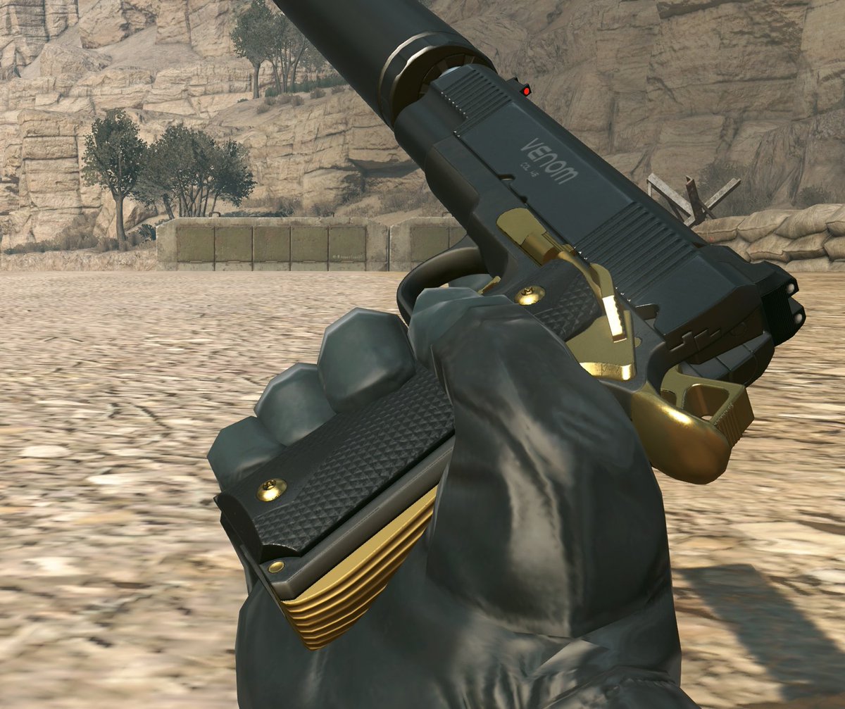 Big boss had his signature 1911 and so did old snake. At first i