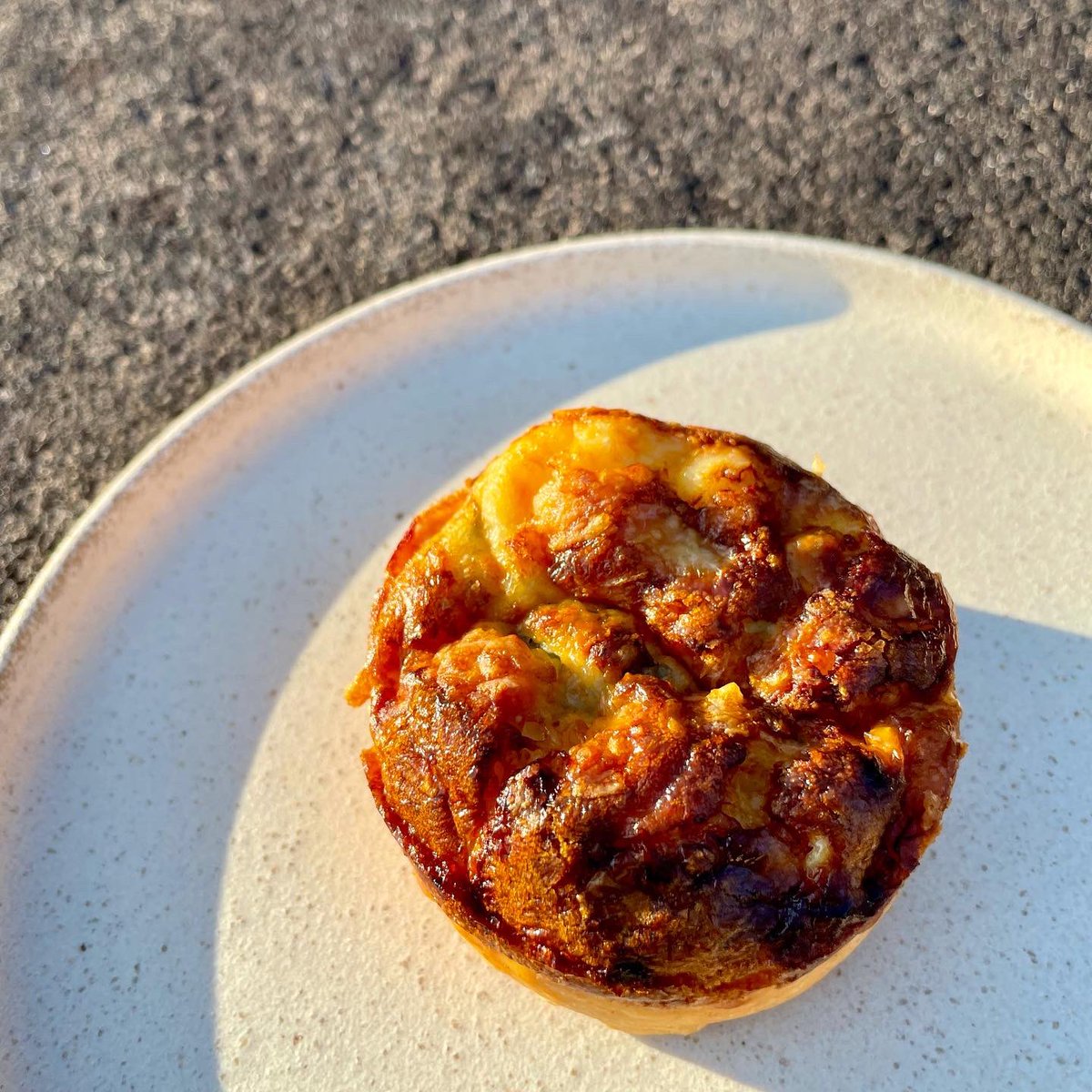 NikahoRemede's tweet photo. 『 La quiche lorraine 』
 #French #akitarestaurant #フランス料理 #ローカルガストロノミー  #MyChefsTable #japanfrench  #ChefsTalk #foodstagram #instafood #finedining #gastroart #gastronomy #asia50best #foodie #Michelinguide #GaultetMillau #tablechek #ニカホノサキ #MAIAM https://t.co/EDy670drjE
