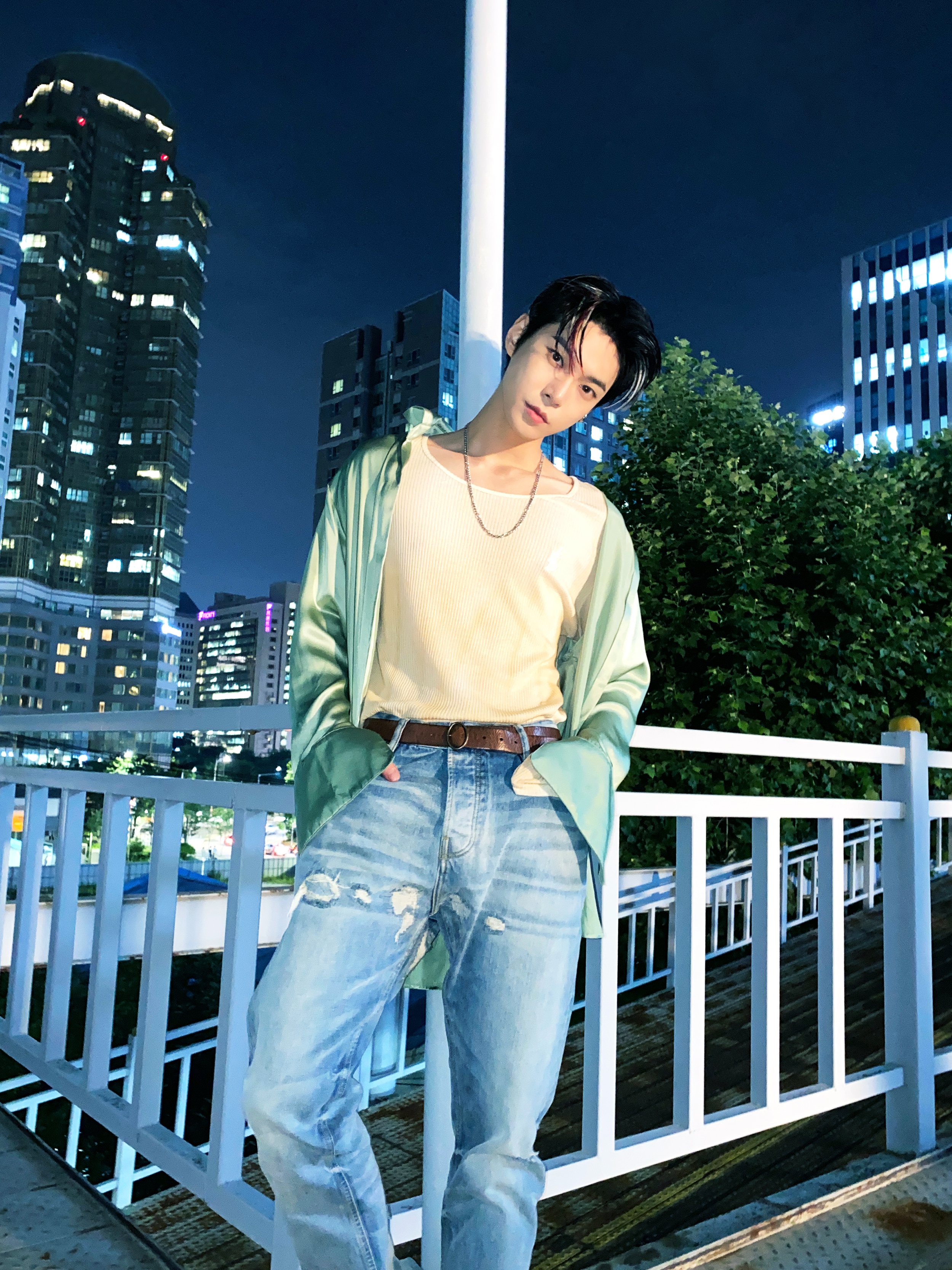 FAWwKwEVgAEt0R_?format=jpg&name=orig