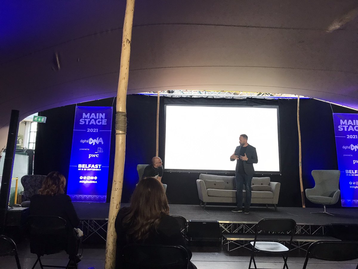 Brilliant Q&amp;A session following <a href="/RobMcCargow/">@robmccargow.bluesky.social</a> and <a href="/blairsheppard/">Blair Sheppard</a> from @PwC_NI ‘s session on AI’s impact on wellness at <a href="/DigitalDNAHQ/">Digital DNA Belfast</a> talk on the main stage - roving reporter, Anneka Rice style! Insightful talk, a lot of food for thought. @iamstartacus <a href="/i_am_alastair/">Alastair Cameron</a>
