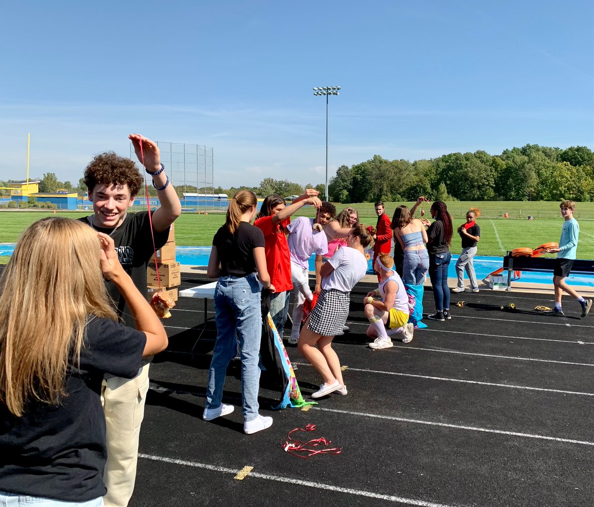 KearsleyStuCo's tweet photo. Yesterday Student Council came in at 6:30 AM and practiced outside for the Monday pep assembly. In the afternoon, we had our first ever pep assembly outside! Mr. Wiskur was also recognized for being a 2021 Finalist for Principal of the year! @KearsleyAD @KearsleyCommSch https://t.co/I18KDF1ylJ