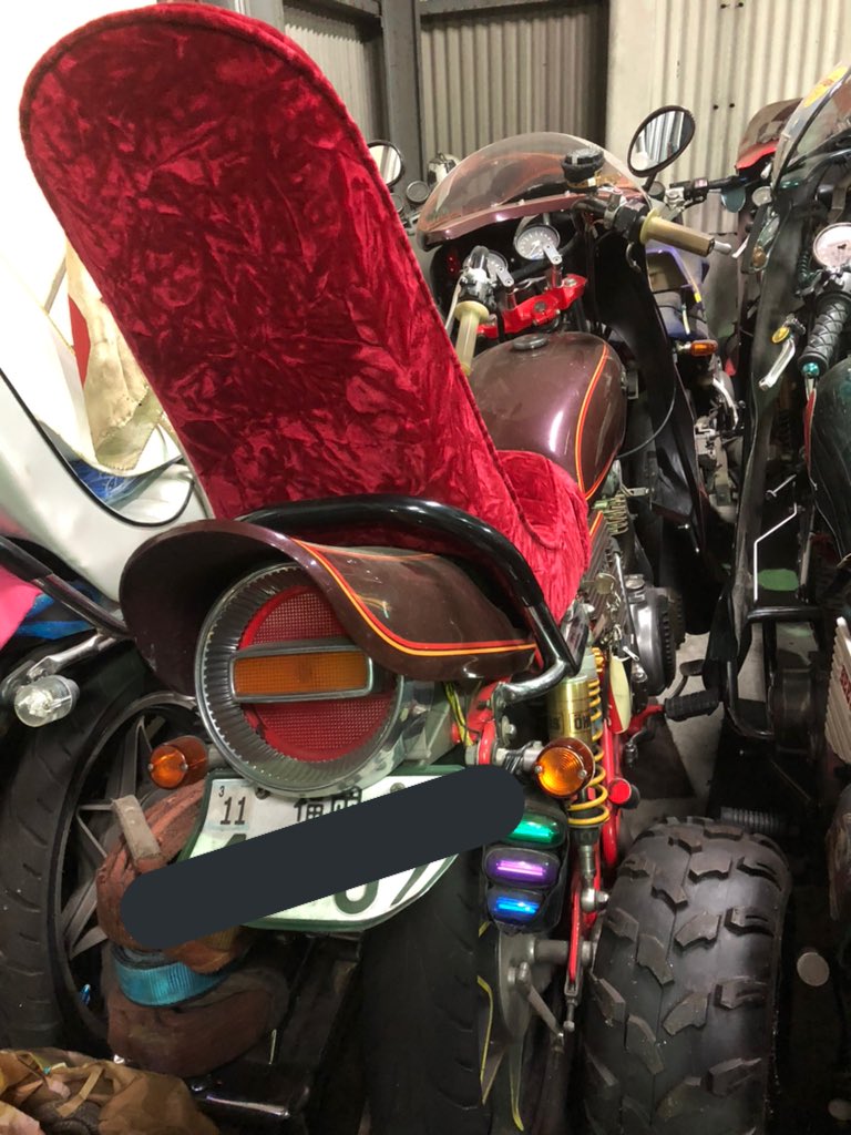 Kaito_GS450's tweet photo. ホコリ被りまくりやし
再来月車検やん…オワタ https://t.co/lg4x7pVnwN