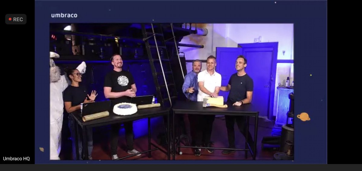 dAmazingNut's tweet image. #Umbraco9 launched 🎺🎺🎺
There&apos;s a 🐰 lurking in there too!