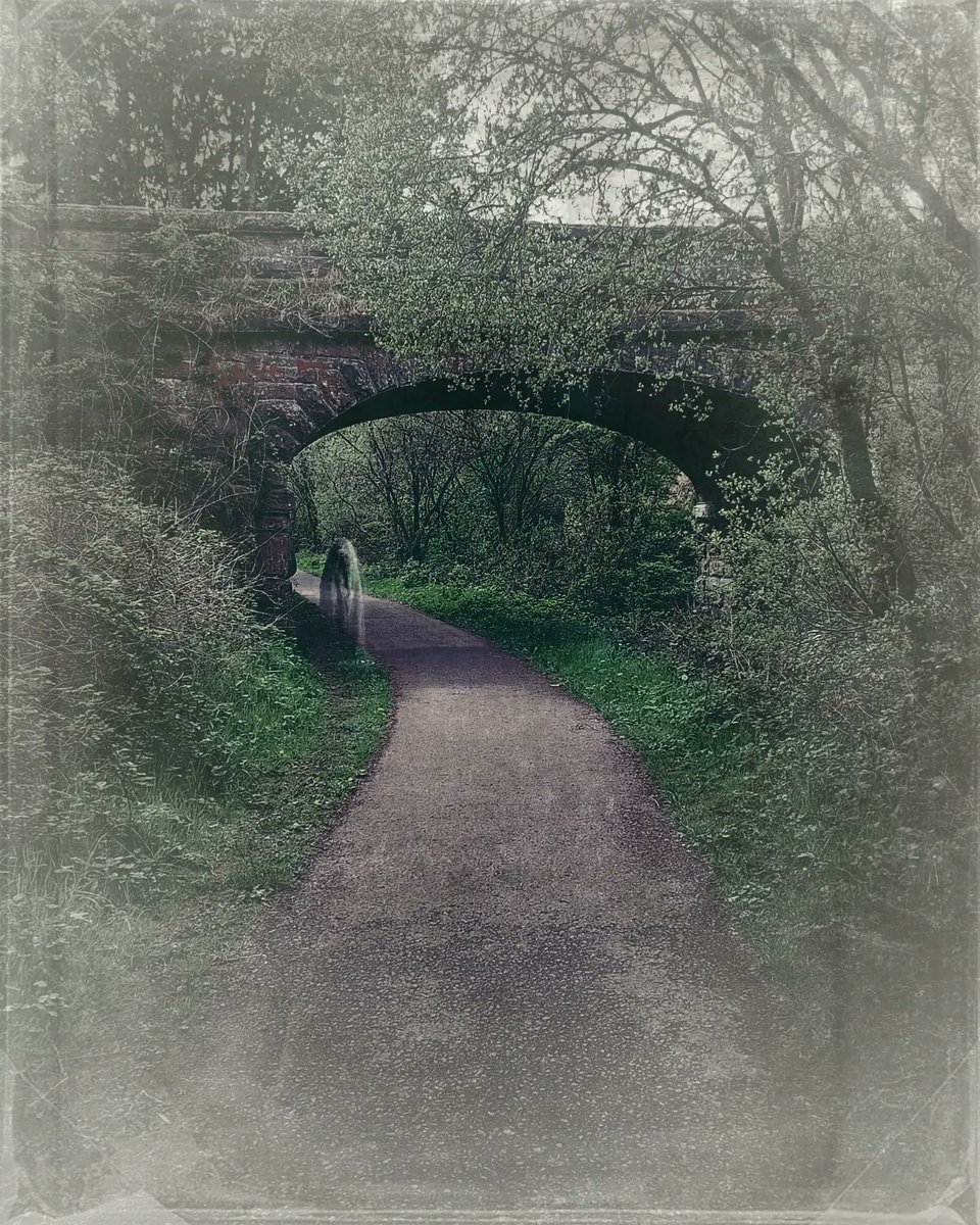 Theminimacabre's tweet photo. So I'm thinking of doing a series of spooky edits. 
They would be available as a digital download or by request as a physical photo. 
I would love some feedback from you lovelies 😊

#digitalphotographs #photoedits #spookyseason #spookyphotos #halloween #unusual #lakedistrict https://t.co/YIGNfwLwGu