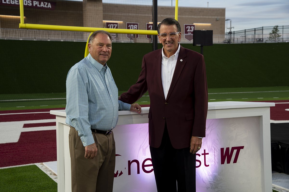 wtamu's tweet photo. Congratulations to Mike Wartes of High Plains Christian Ministries Foundation for being named the recipient of the 2021 President's Panhandle Pioneer Award. Thank you for all that you do for #WTAMU! #GoBuffs #OneWestWT

https://t.co/bG7ME3EdoM https://t.co/qSFguWs3j6