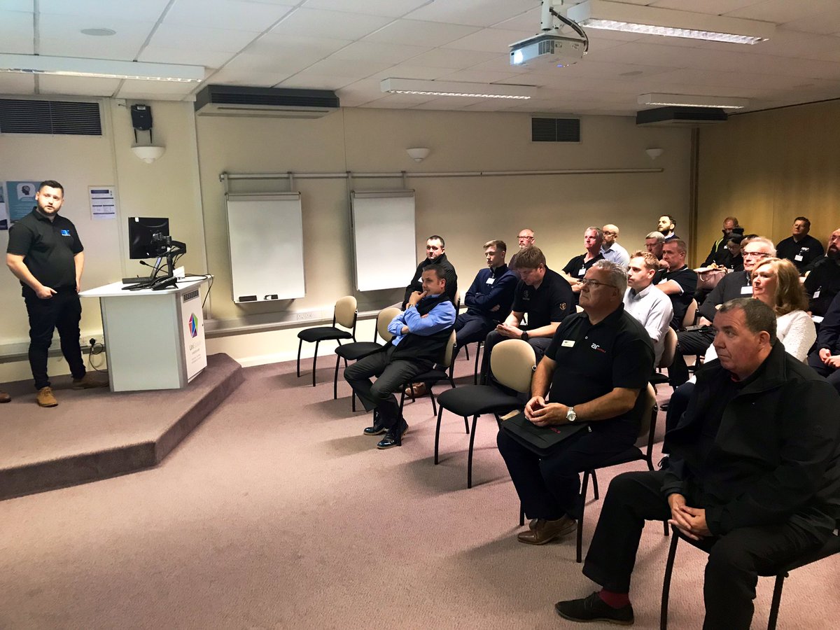 amap_Roj's tweet image. Great to see a full house at our @SAMProjectUoS cobot Roadshow with @rarukautomation and @ArControls showing benefit of both SAM project and Cobots to Manufacturing companies in NE and beyond #cobots #amap #samproject #raruk #innovation #advancedmanufacturing #Engineering