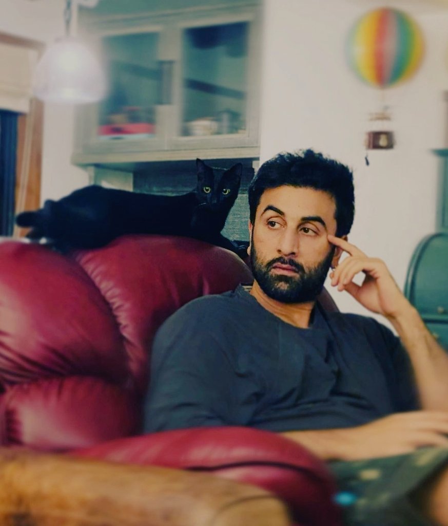 misiri00's tweet photo. Thanks saheen Bhatt ❤️
#HappyBirthdayRanbirKapoor https://t.co/bhZ41yFS31