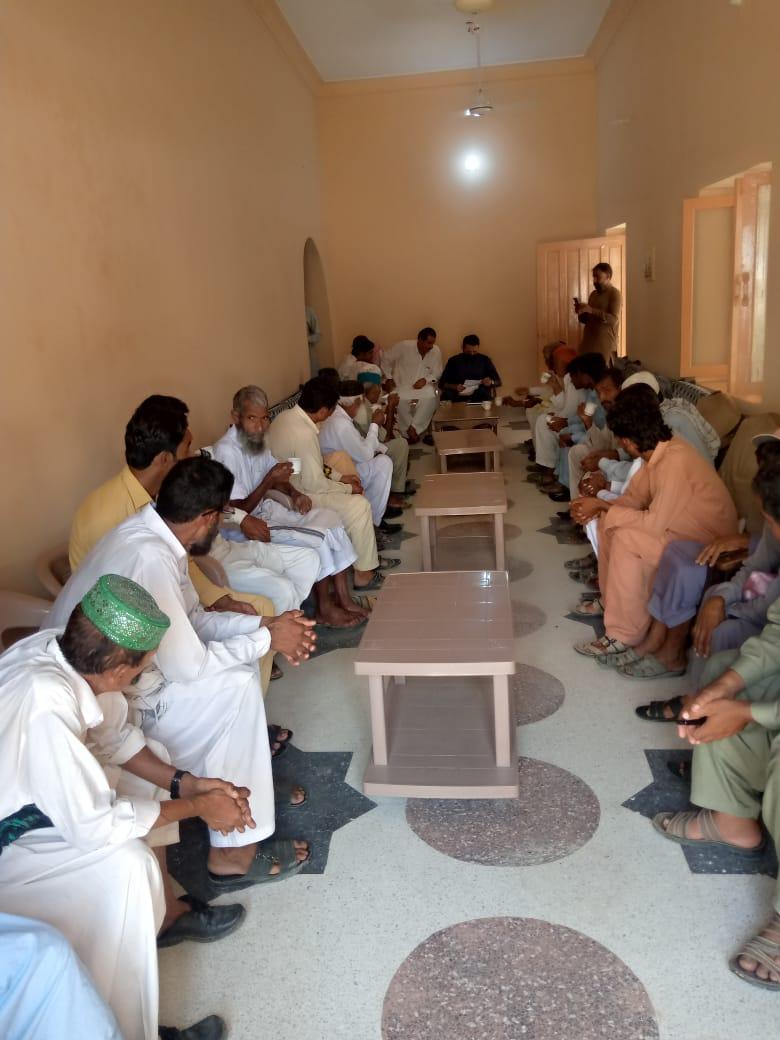qaisar_panhwar1's tweet photo. 28/09/2021
PPP Young Leader #Matli MPA Coordinator @SHalepota meets with people of his Constituency #PS70 and resolved their issues today.
@BBhuttoZardari @BakhtawarBZ @AseefaBZ https://t.co/RIrwwtWxBm
