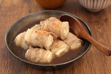 やみつきの豚バラ豆腐煮！煮物が美味しい季節に作りたくなる栄養満点レシピ！