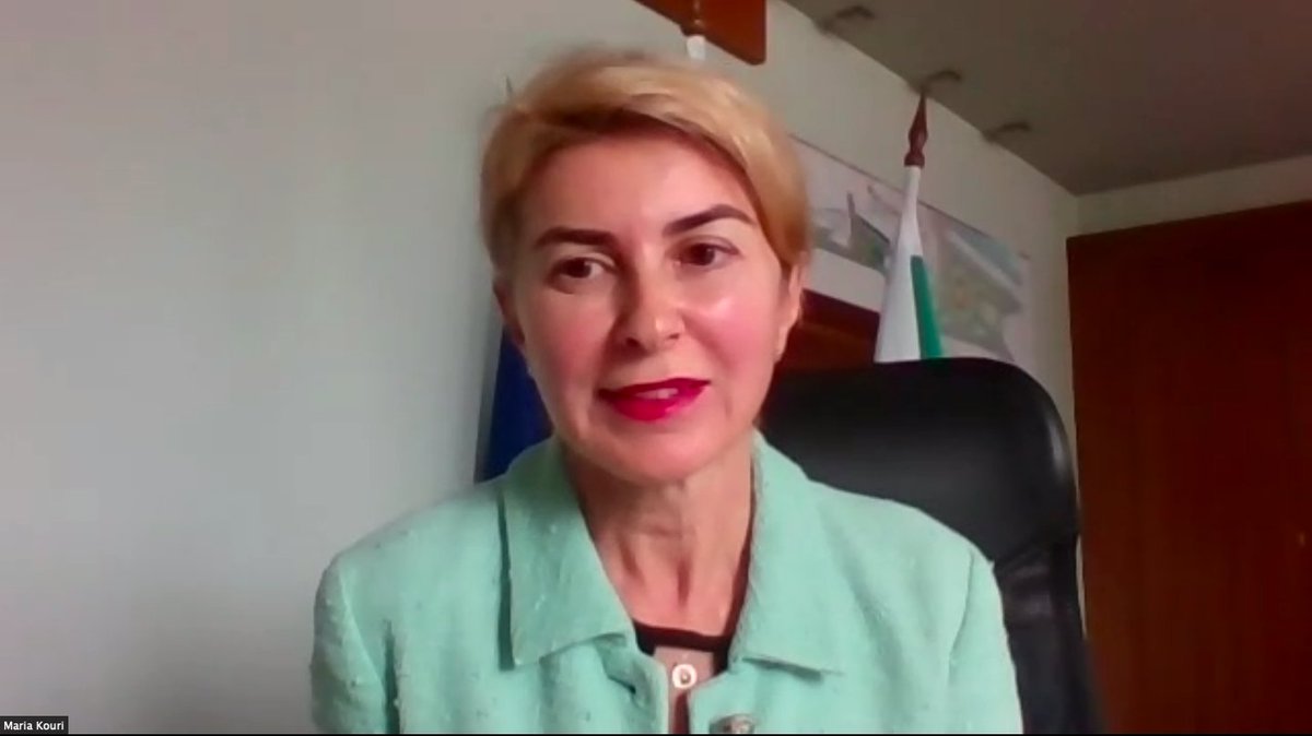 Regions "can harness history, tell stories &amp; reinvent perspectives" that inspire citizens and attract business.💡

Mayor of Gabrovo 🇧🇬 &amp; <a href="/EU_CoR/">European Committee of the Regions</a> member, Tanya Hristova encourages regions to cooperate across borders to harness the economic &amp; social potential of #CulturalHeritage💫