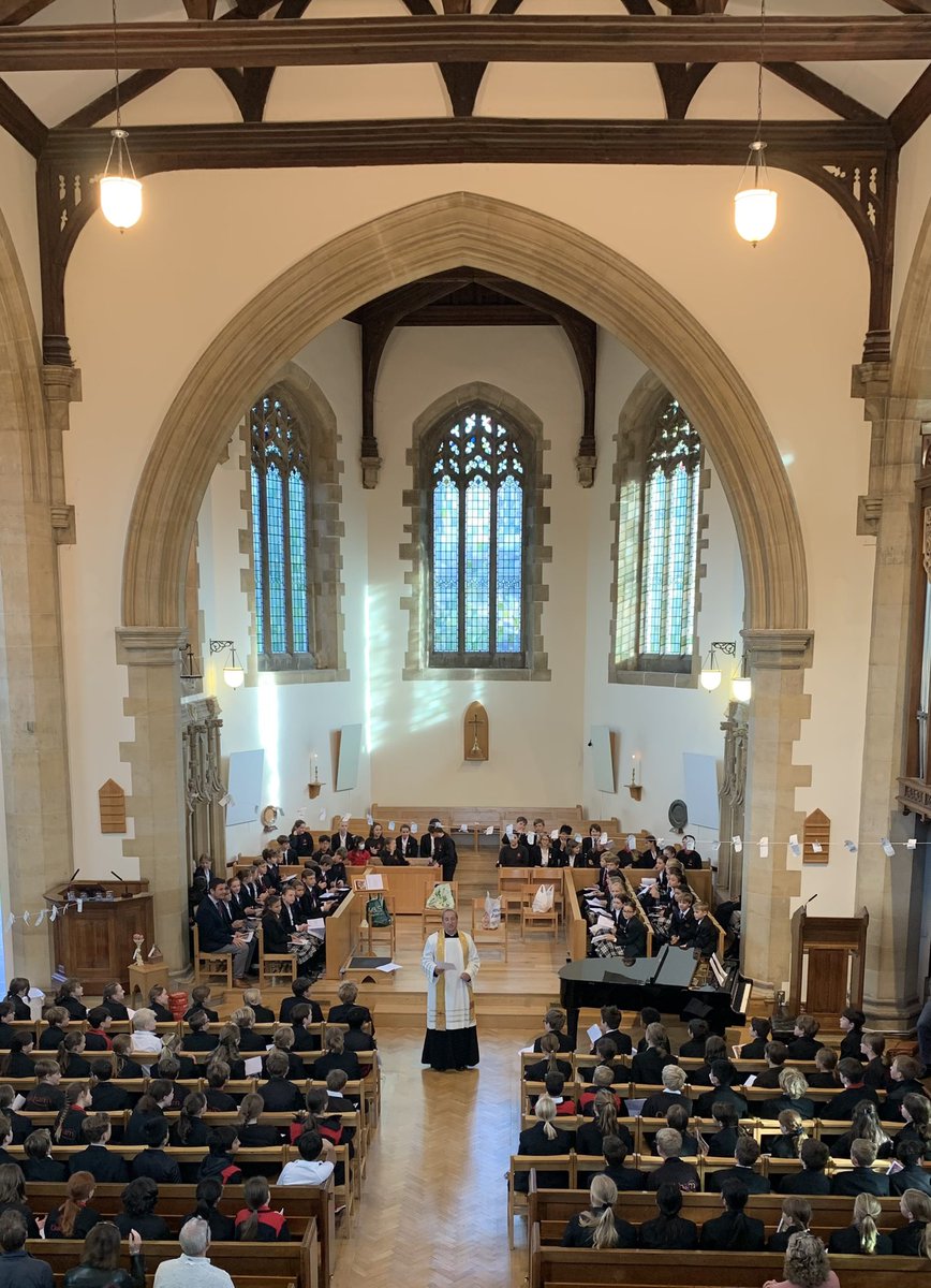 OakhamSch's tweet image. Lower School pupils enjoyed the Harvest Festival Family Service this morning. #harvestfestival #blessings #gratitude #celebration