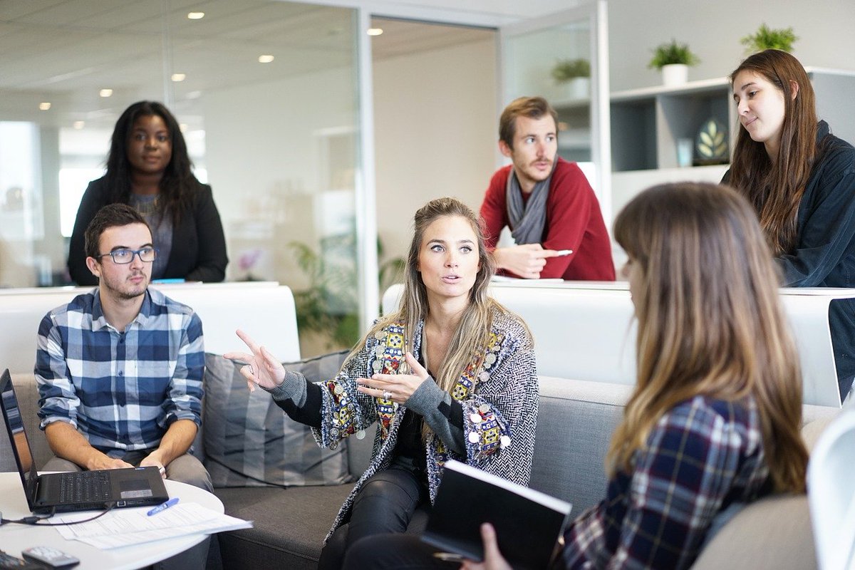Vendavo's tweet image. Vendavo tailors your growth + profitability plan. From rapid value assessments in the early stages of your decision process to engagement for #valueoptimization, we’re your proven resource for bottom-line results - ecs.page.link/m4LzX