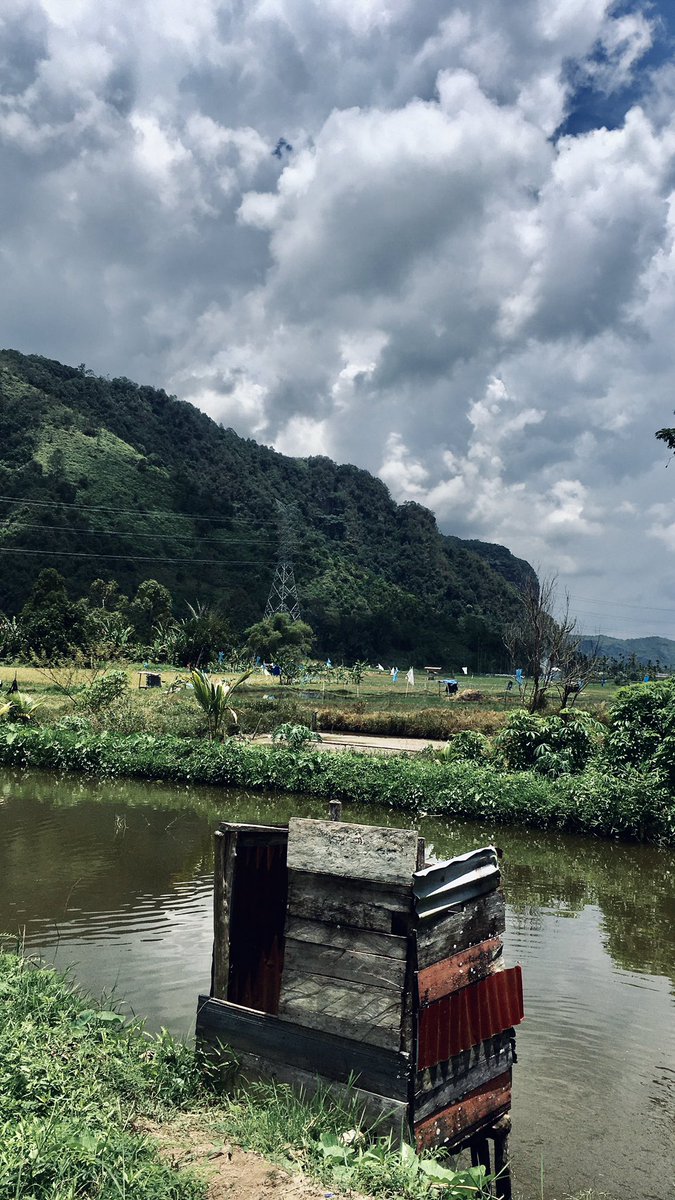 ❌ Jamban
✅ Open sky toilet room with padifield view