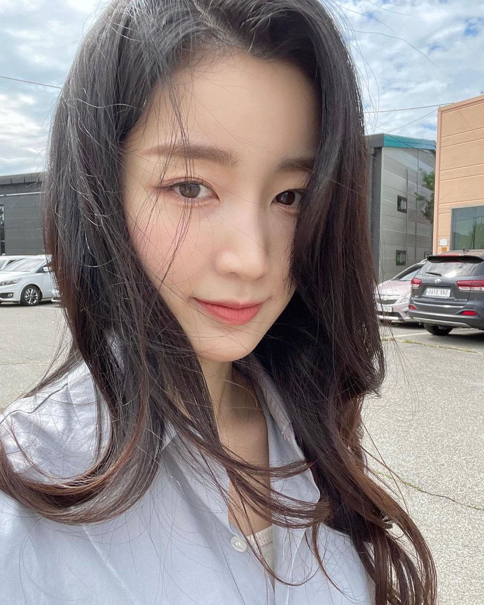 allbyhana1's tweet photo. 날씨 좋아졌다☺️
https://t.co/E3MrjB7Jhb
#신보라 #shinbora #하나버블 #hana #하나 #ハナ https://t.co/TvOa1Dh5F1