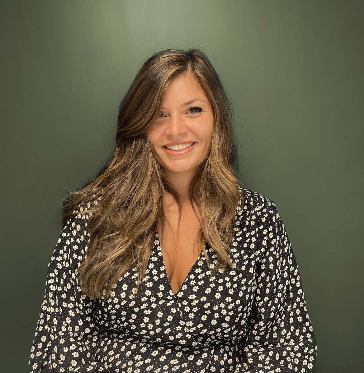 farco_studio's tweet photo. Y seguimos ampliando equipo! Hoy damos la bienvenida a Sandra Nuñez, nuestra nueva Product Designer.

Aparte de tu talento en digital, tiene un background en diseño industrial y desarrollo de producto que nos va a elevar como equipo.

Qué felices son siempre las bienvenidas! https://t.co/X1laGp8LlE