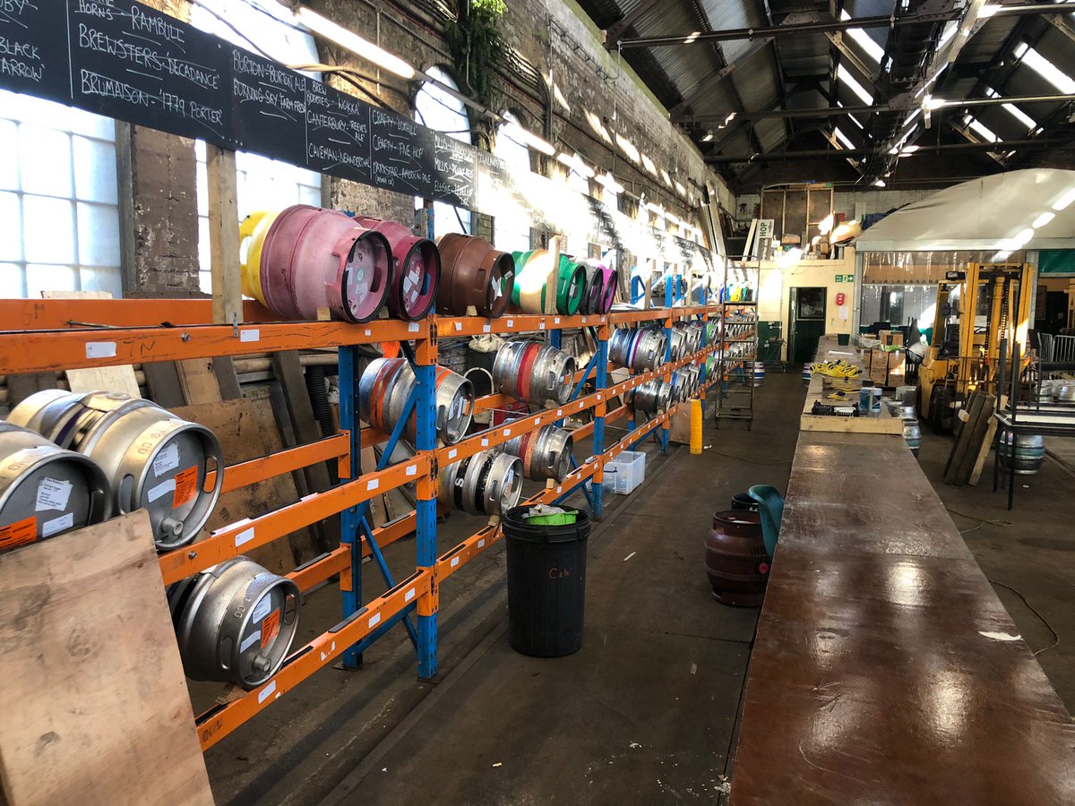 Longm8's tweet photo. Starting to come together down at @SpaVRofficial  joint @WestKentCAMRA festival. Opens Friday 1st until Sunday 3rd. Lots of local real ales, and Green Hop beers.
 Big thanks to @CellarHeadBrew @kentbrewery @SankeysRTW @Harveys1790 @whitebeartn1 @Darkstarbrewco for extra help https://t.co/fIP5Hrx1zD