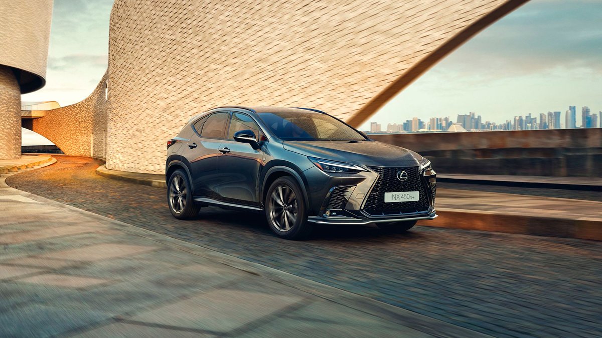 Lexus España tweet media