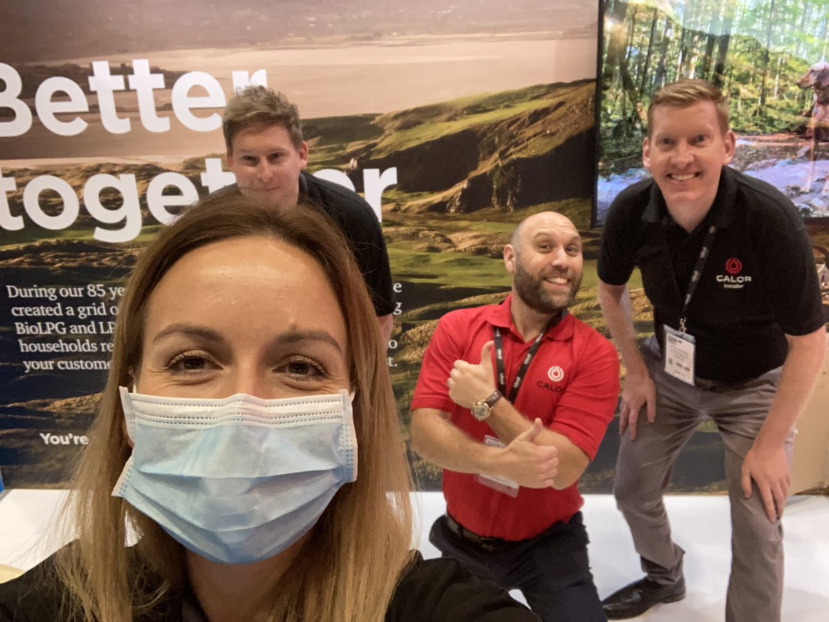 calorinstaller's tweet photo. It’s great to see so many installers here at the @Installer_Show. Pop by and say hello and we’ll enter you into  our prize draw to win the ultimate home pizza oven bundle worth £500! https://t.co/HNlPEYnXXf