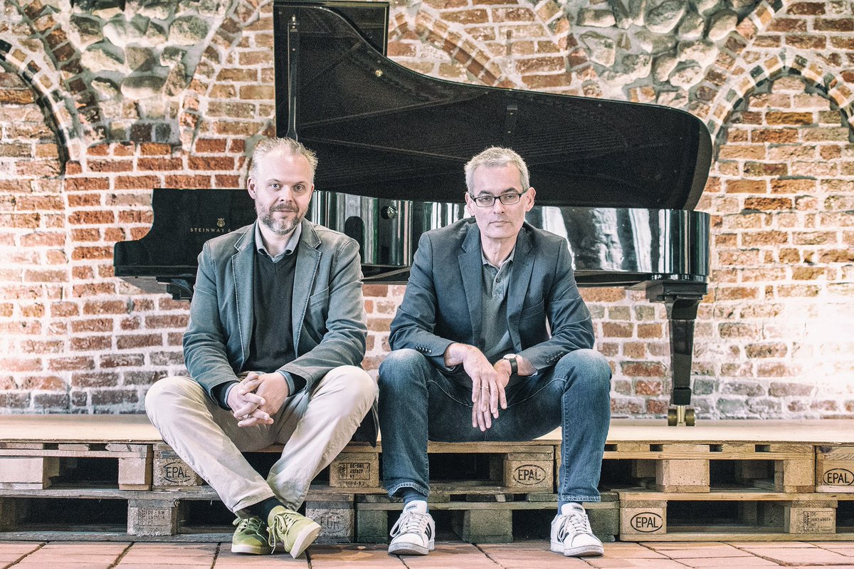 maxreger_inst's tweet photo. Wir sind #heute Abend zusammen mit Hinrich Alpers und Markus Becker zu Gast im @StaatstheaterKa. #Klavierduo mit #Bach #Goldberg-Variationen und #MaxReger op. 46 #B-A-C-H. Karten online unter https://t.co/j2yOS7U2od #Kultur #Konzert #Karlsruhe https://t.co/eiYpkk173X
