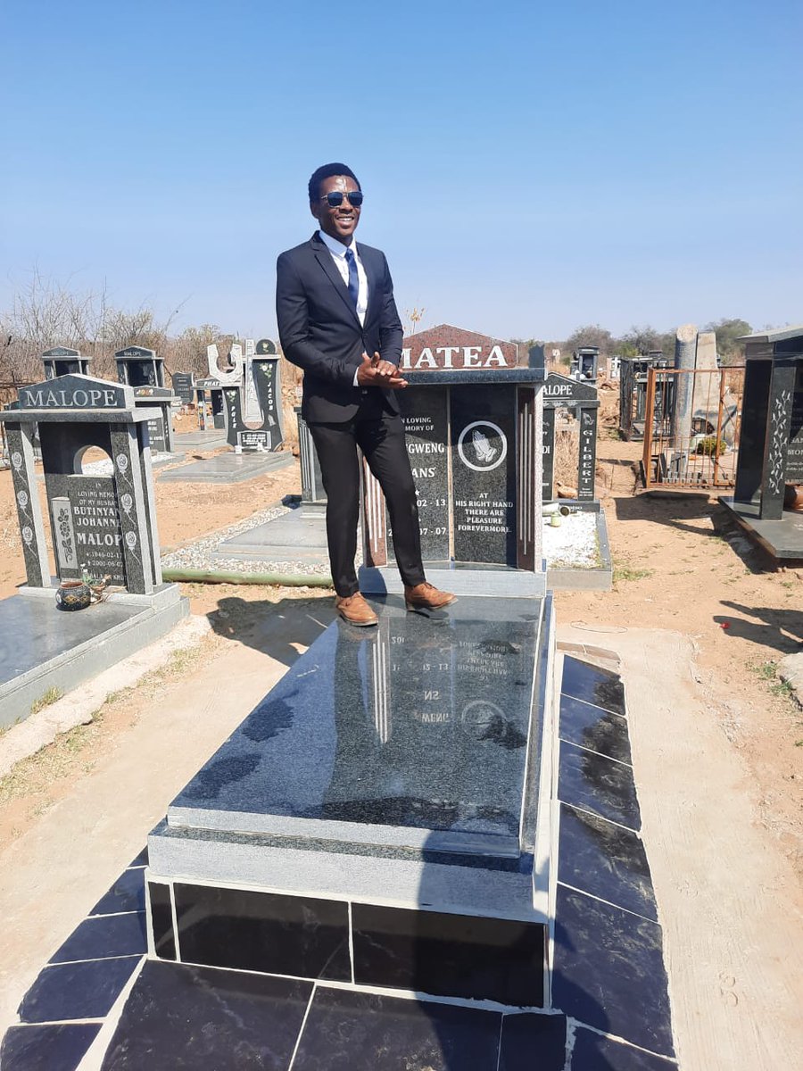 Weekend things the unveiling of Tombstones