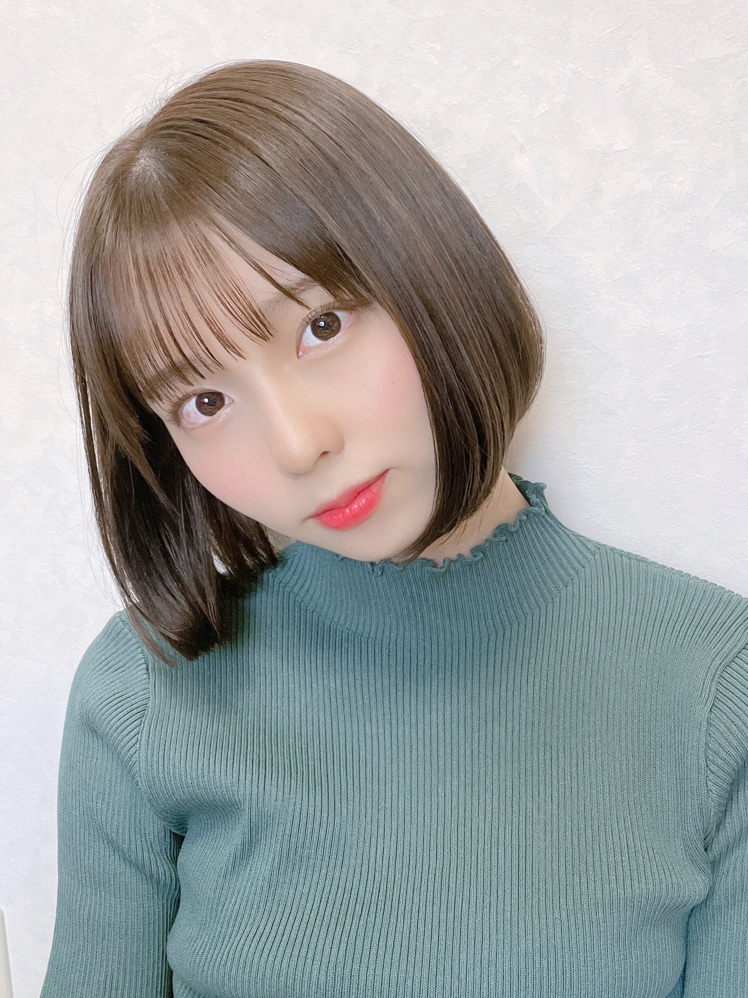 篠原 望 1つ歳を重ね ラスアイサバイブも 終了したということで心機一転 バッサリ髪を切りました これからも好きでいてくれますか ラストアイドル 篠原望 T Co Mwwkrxf14z Twitter