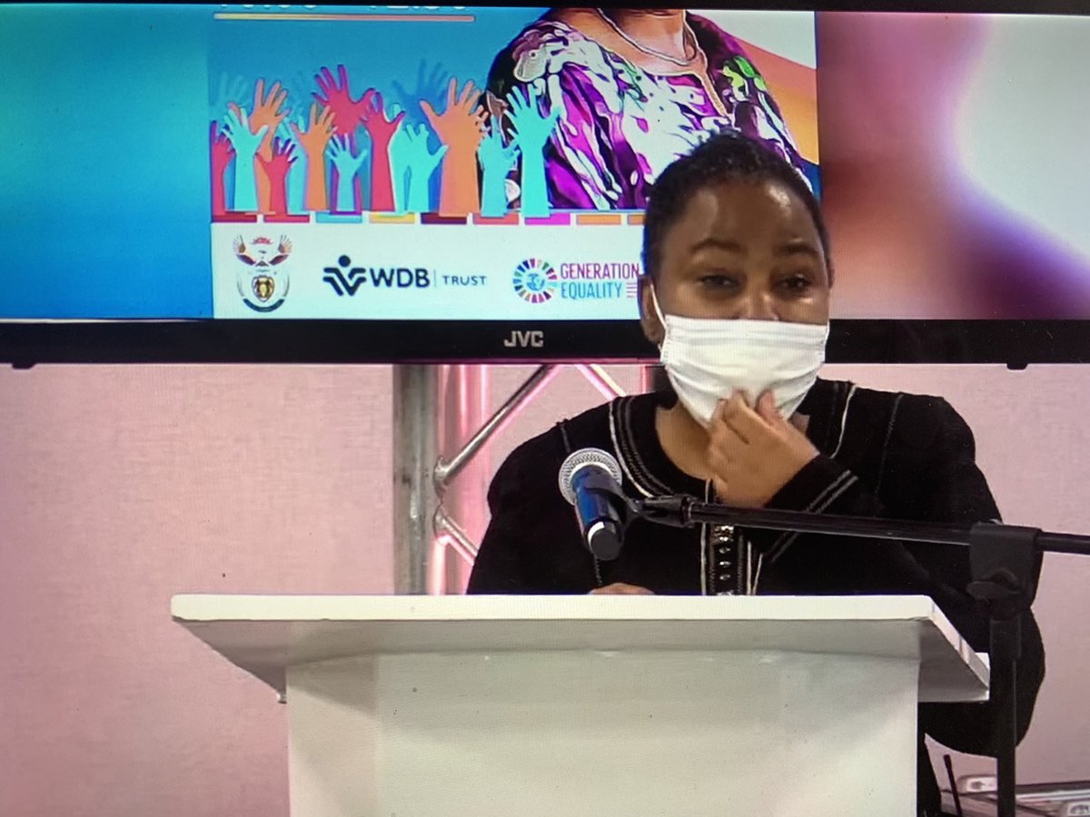 agnes_utunga's tweet photo. #GenerationEquality  @phumlambongcuka having robust conversations with youth on a number of issues affecting them from technology, transgender issues, disabilities and the future of South Africa youth @unwomenSA @anneshongwe @siyalesh @yaya_mvimbi @VeronVosloo https://t.co/kGf5VW66Nj