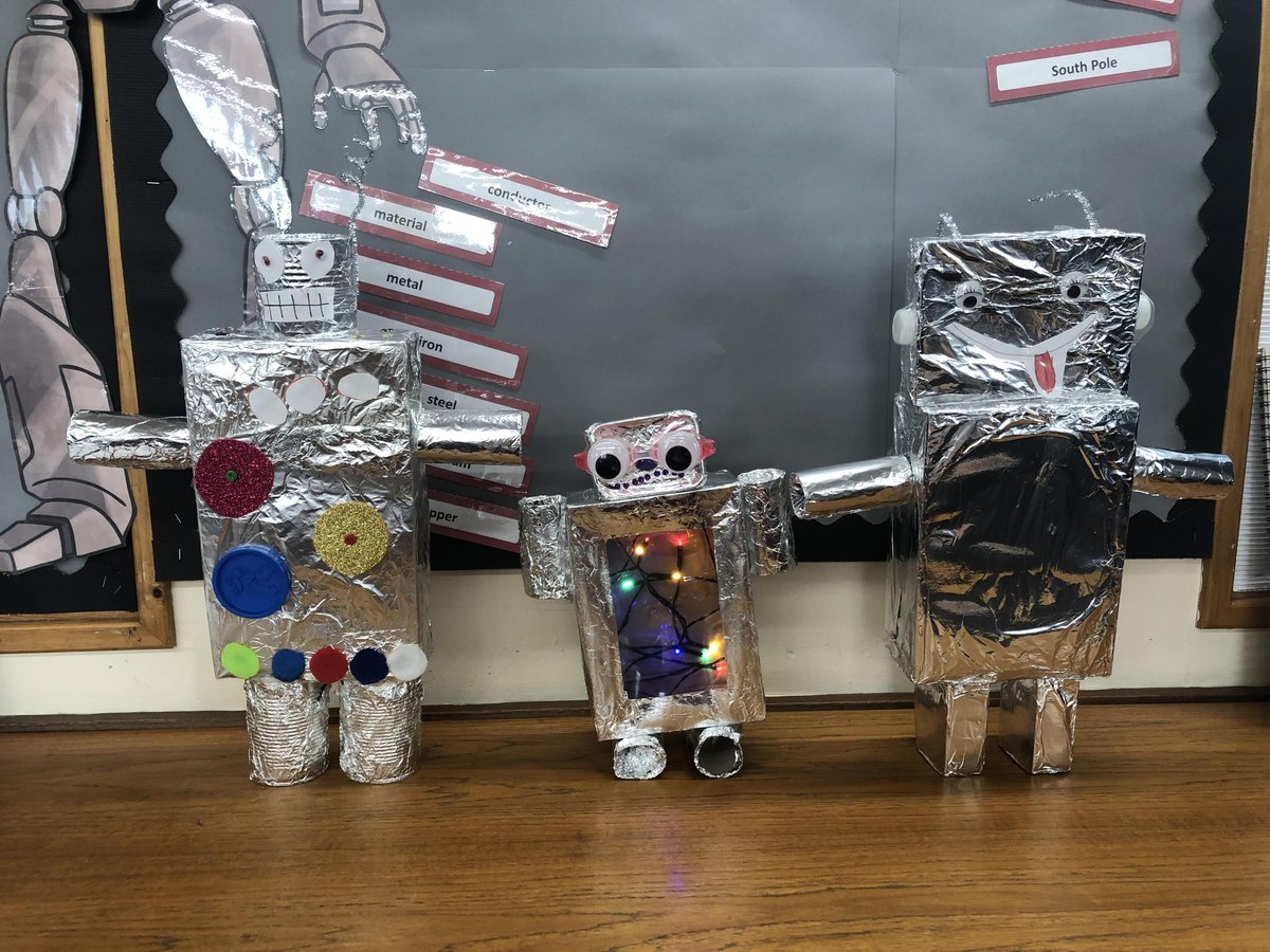 BrunswickS13's tweet photo. Y3 are really getting stuck into robot making at home! Brilliant to see our children inspired #homelearning #mightymetals @Cornerstonesedu https://t.co/iRopCHqxxM