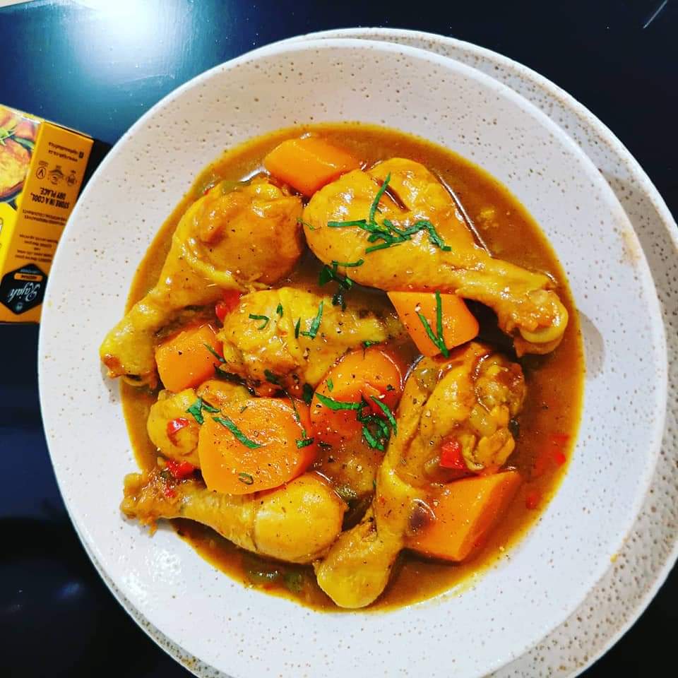 kamogelo1maleka's tweet photo. Chicken curry stew  I served this with rice 🍚

@METROFMSA
@Leratokganyago https://t.co/SuvZ5IlqA5