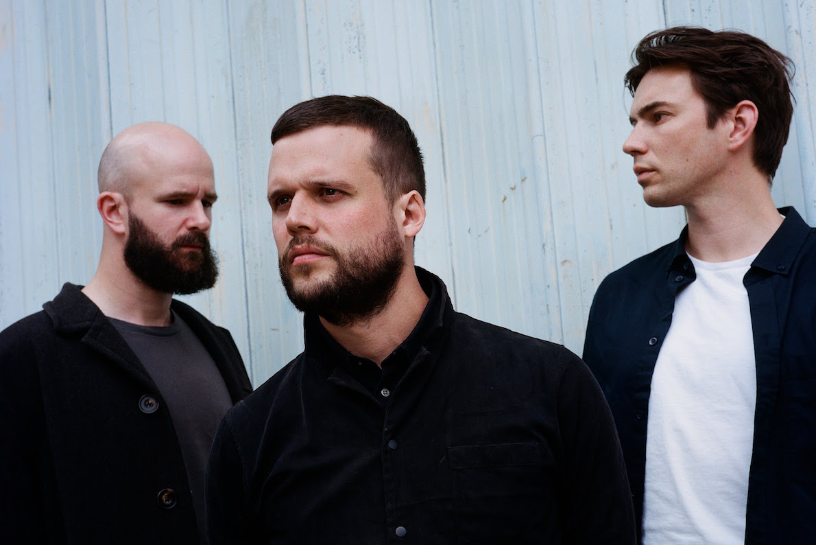White Lies announce sixth album As I Try Not To Fall Apart

See Harry McVeigh get buried in sand for the title track video ("I was picking sand out of my ears for days")  - bit.ly/3ofsokG