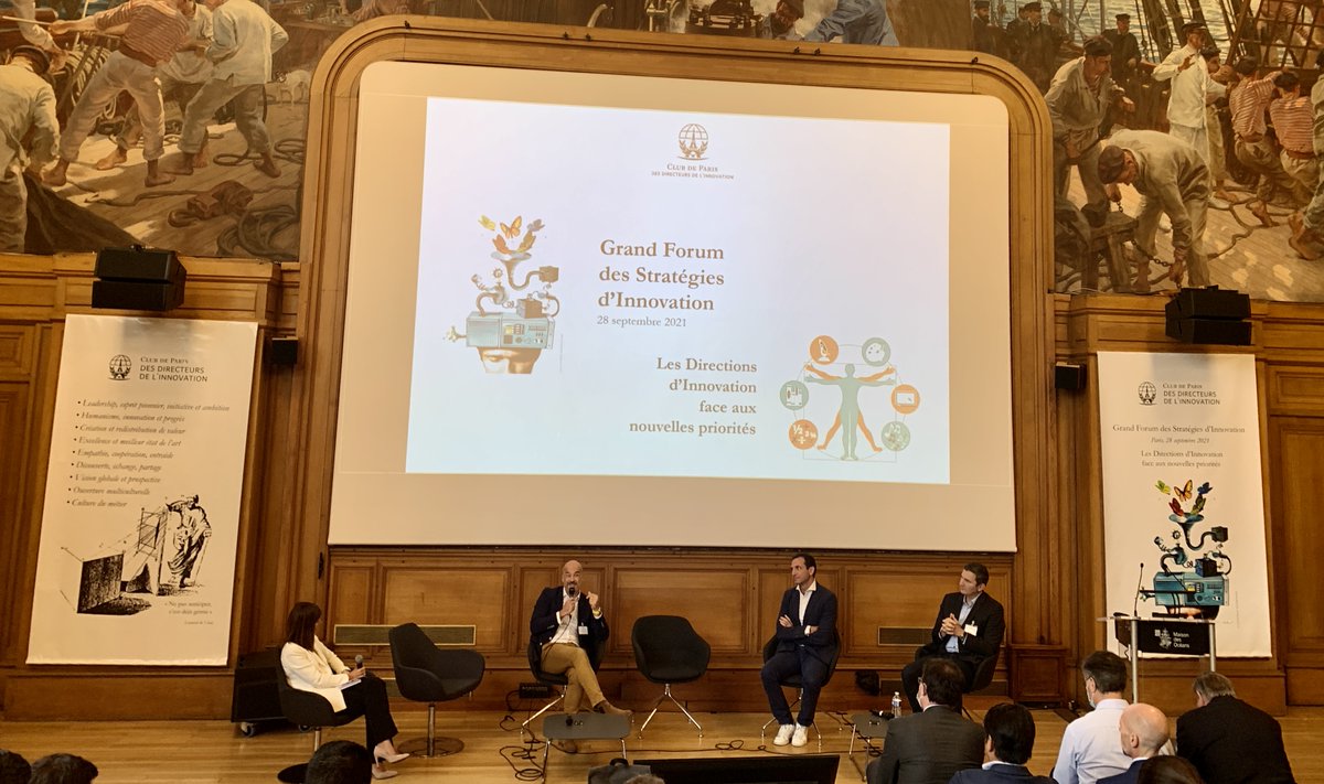 Table ronde " Une économie digitale mieux contrôlée et plus au service des individus" avec Arnaud Pelletier <a href="/APdigitaldesign/">Arnaud Pelletier</a> <a href="/IBM_France/">IBM France</a>, <a href="/microsoftfrance/">Microsoft France</a> et Guillaume de Saint Marc <a href="/CiscoFrance/">Cisco France</a> #grandforum21 #innovation