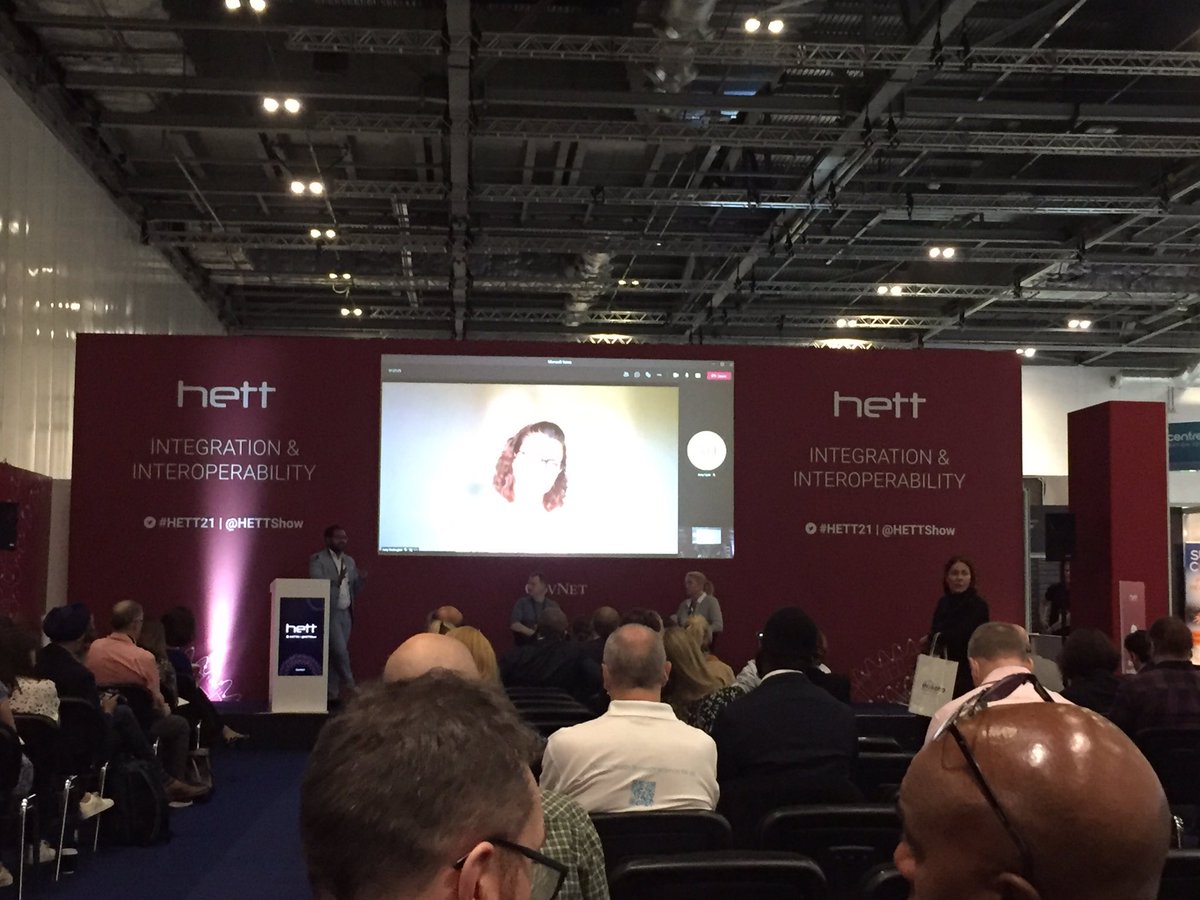 Hearing and learning how <a href="/livewellsw/">Livewell Southwest</a> can build public trust and confidence in data sharing with <a href="/mikeoliver1983/">Mike Oliver</a> at <a href="/HETTShow/">HETT Show</a> in London.  <a href="/clairealice01/">Claire Alice</a>  would be proud!