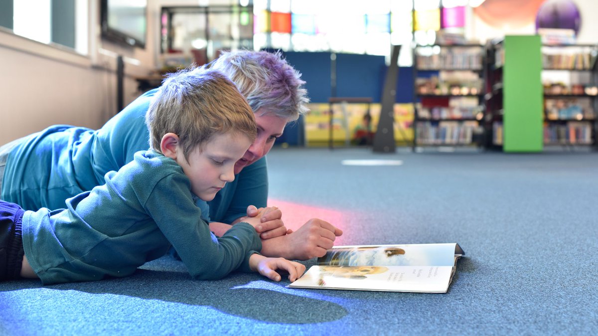 CPKLibraries's tweet photo. September is #ReadABookMonth, and we can help! Being a CPK library member gives you access to a wealth of different books in our libraries and online!📚
⬇️ Join online here
https://t.co/5yORE36RAZ
⬇️ Search catalogue here
https://t.co/yEMMzHIkXk https://t.co/N0Zv1E6TdG