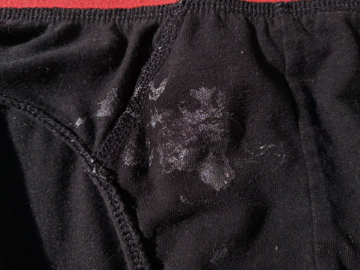 Dunno about you but I love these stains 🤷🏻‍♂️
My cockhead felt so wet yesterday and I had a semi for a lot of the day!