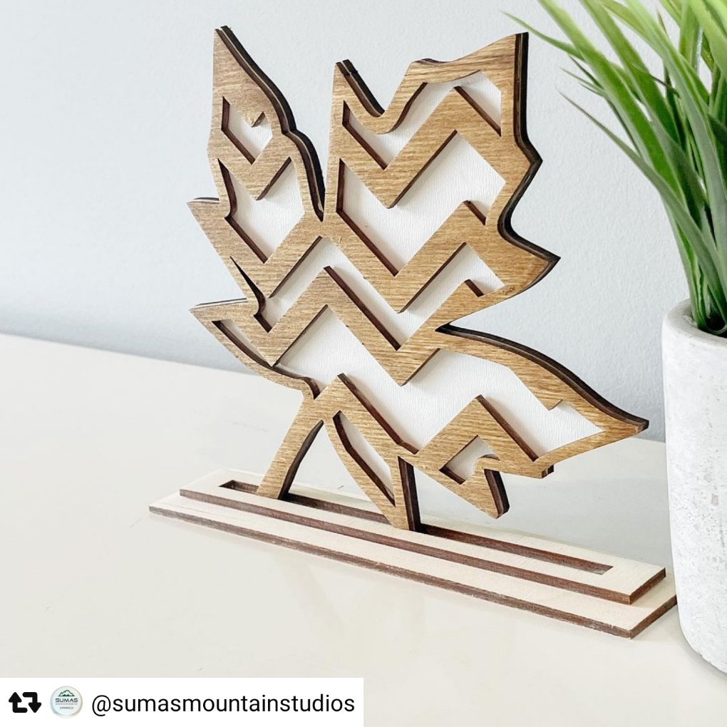 TrotecCanada's tweet photo. #madeinCanada 🇨🇦 on a Trotec laser 💥, thanks for sharing @sumasmountainstudios ! Some beautiful laser cut wooden table top fall decor! 🍂🍁❤👏
.
#lasercut #lasercutting #laserengrave #laserengraving #laseretch #laseretching #trotec #rayjet #lasercutter #fall #falldecor #decor https://t.co/WzfFJa8XZ8