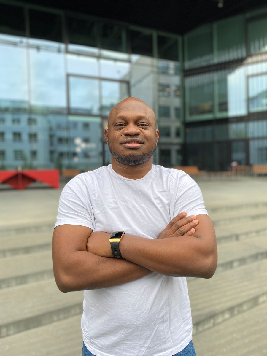 IaMaNtOniODk's tweet image. God bless Naija, I miss you but I love Europe more. 

E go be!!! 

 @omgitzsofie1