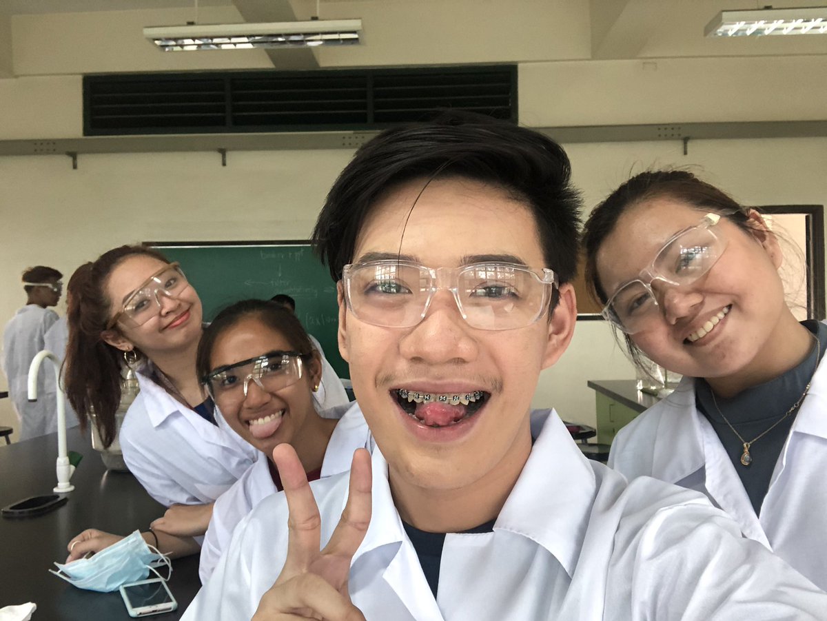 jonasabadilla's tweet photo. #ThrowBackToSchool
Miss ko na face to face classes!!!!!!!!!! ๐ญ๐ฅบ
I join the UP Community in fighting back against the Php 1.3B Budget Cut to the university. Rechannel military funds to education to pave way for safe reopening of classes!
#NoToUPBudgetCut #LigtasNaBalikEskwela https://t.co/pBC1jKn07f
