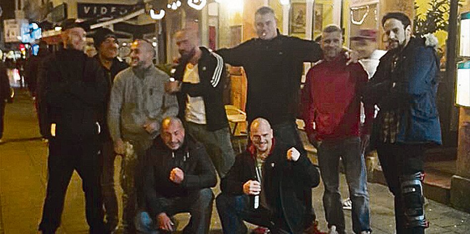 Update: Brandanschlag in (#Bremen) 
Im Februar 2020 wurde ein Brandanschlag auf das Jugendzentrum Friese in #Bremen verübt. Nach einer Mitteilung des Bremer Senats wird in diesem Zusammenhang nun gegen Mitglieder der 2019 verbotenen #Phalanx18  ermittelt.
[#nonazis #nonazishb]