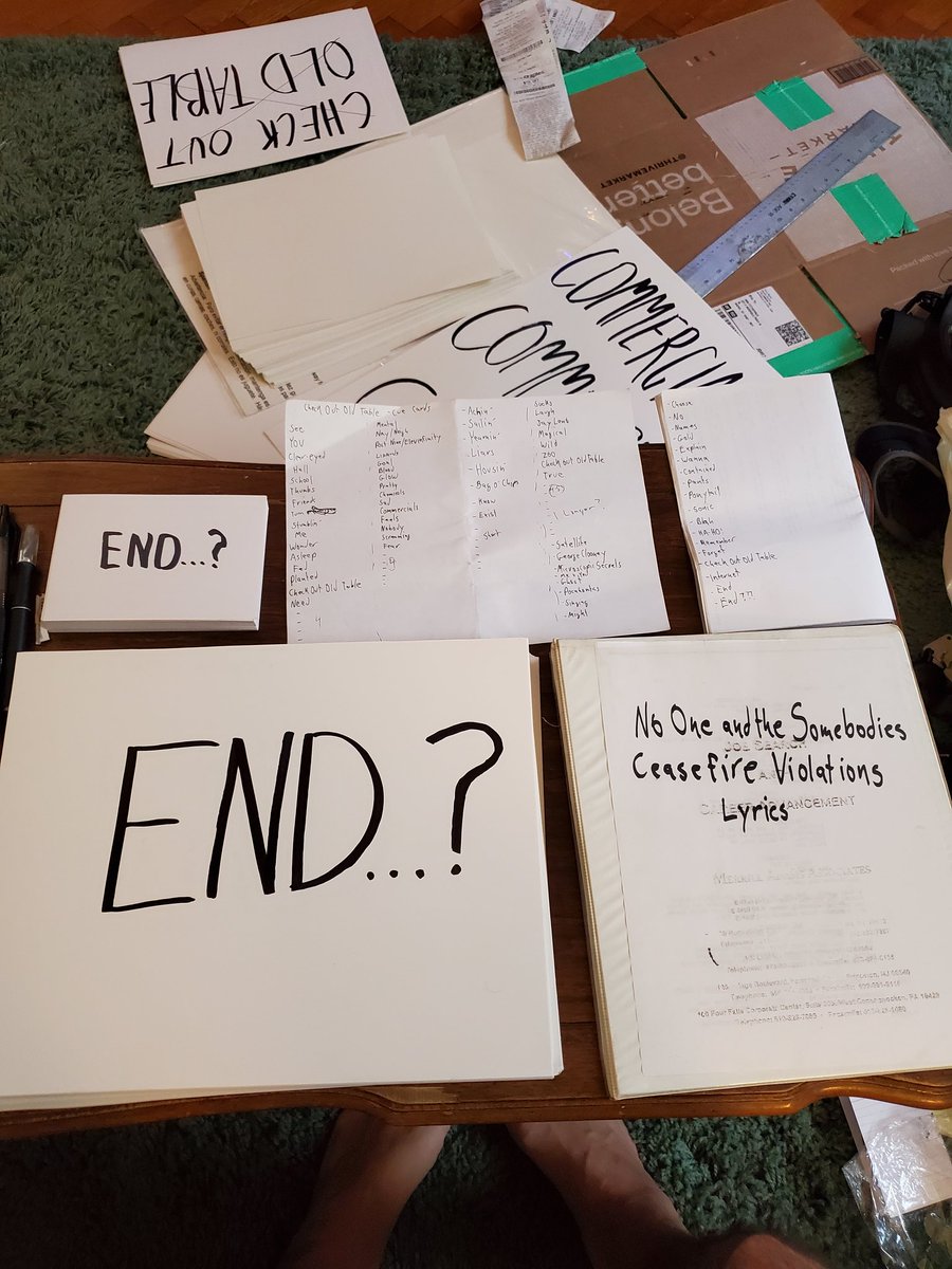 NOATSny's tweet photo. What the heck is a-goin on here???
#CheckOutOldTable #CeasefireViolations @Sharpie https://t.co/iS6EFHmnBV