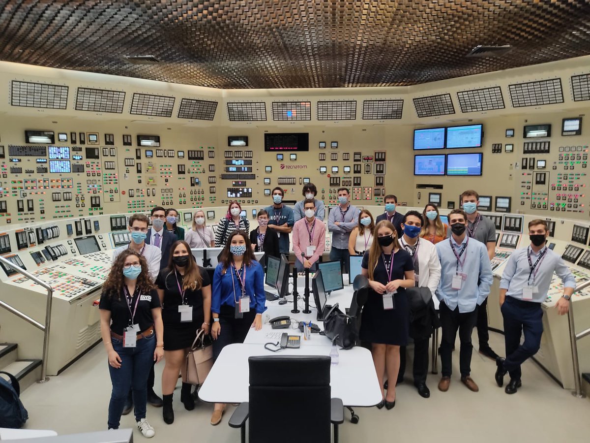 Thanks to our sponsor <a href="/Tecnatom/">Tecnatom</a> , yesterday we visited the simulator of the Ascó and Vandellós nuclear power plants. It was an amazing experience! 😍 Another visit is planned this afternoon!