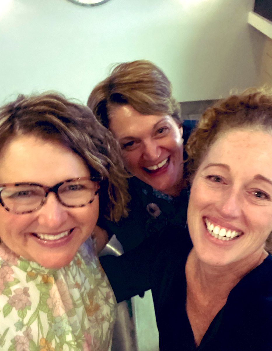 That’s a wrap for the <a href="/missouricase/">MO-CASE</a> conference! One highlight was crossing paths with THE <a href="/EricaLembke/">Erica Lembke</a> 🙌🏽